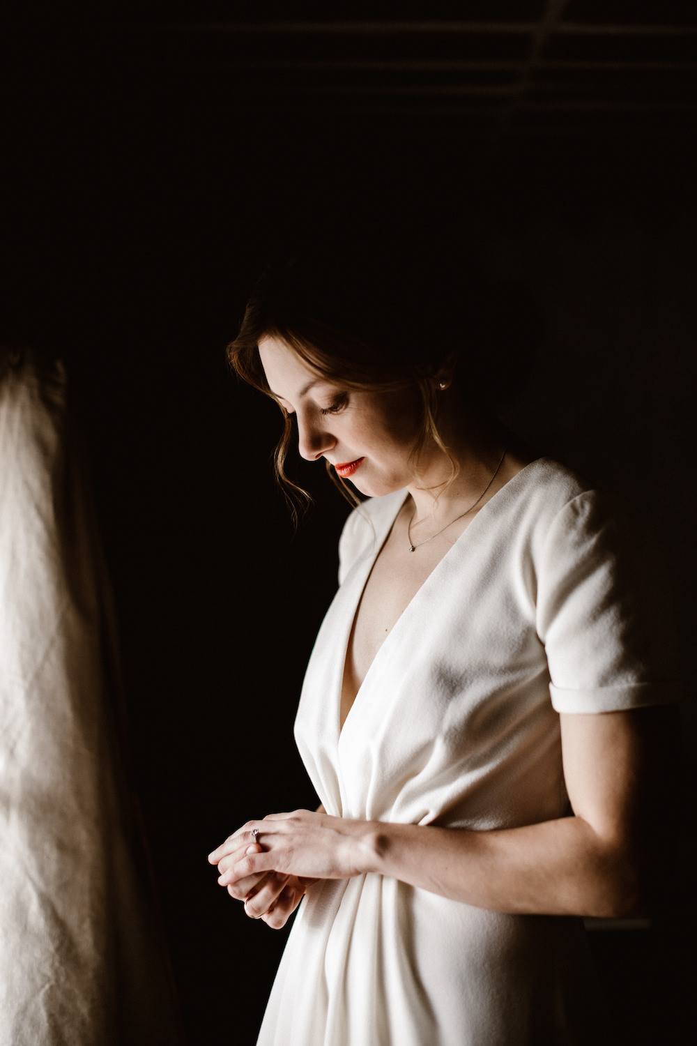 Mariage industriel aux Bonnes Joies - Charlotte + Dean - Blog Mariage Madame C