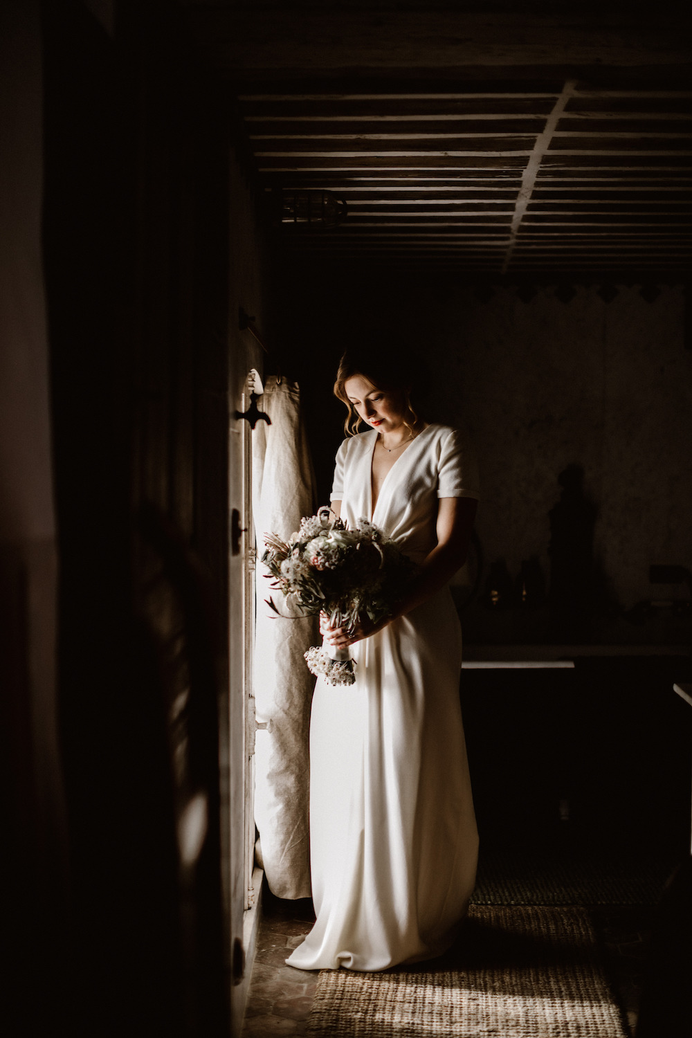 Mariage industriel aux Bonnes Joies - Charlotte + Dean - Blog Mariage Madame C