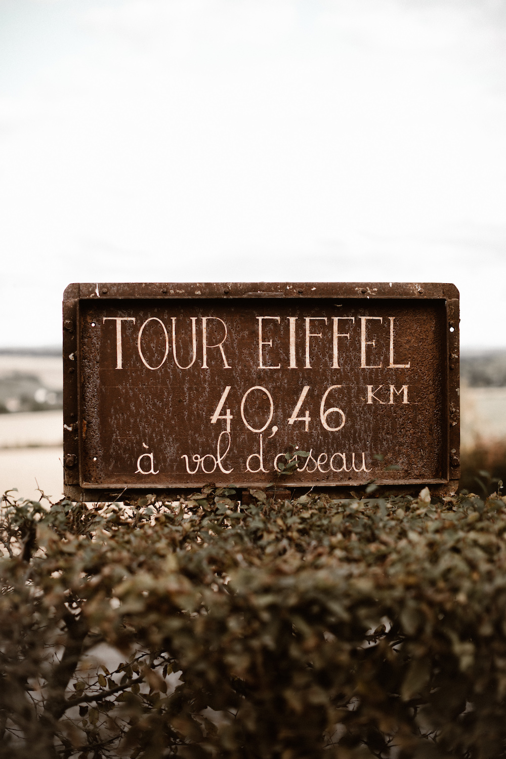 Mariage industriel aux Bonnes Joies - Charlotte + Dean - Blog Mariage Madame C