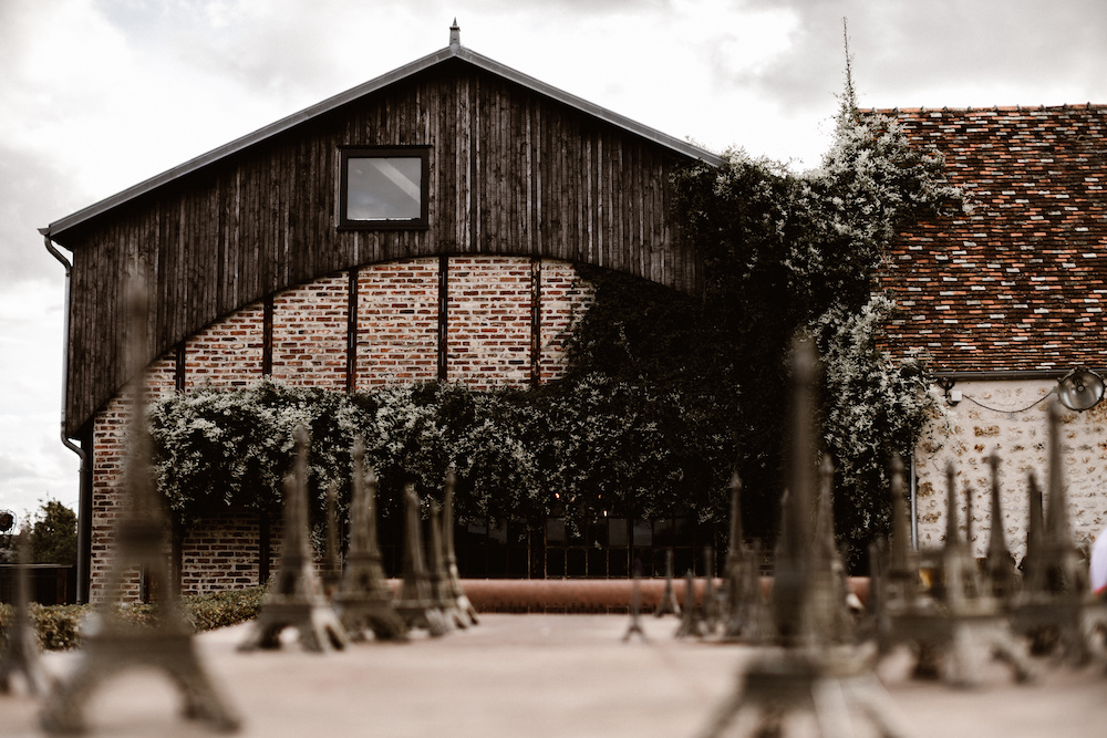 Mariage industriel aux Bonnes Joies - Charlotte + Dean - Blog Mariage Madame C