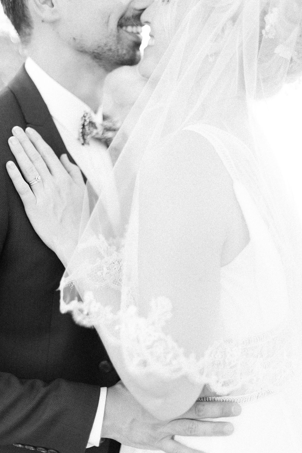 Emmanuelle Marty, Photographe de mariage - Blog Mariage Madame C Emmanuelle Marty, Photographe de mariage - Blog Mariage Madame C