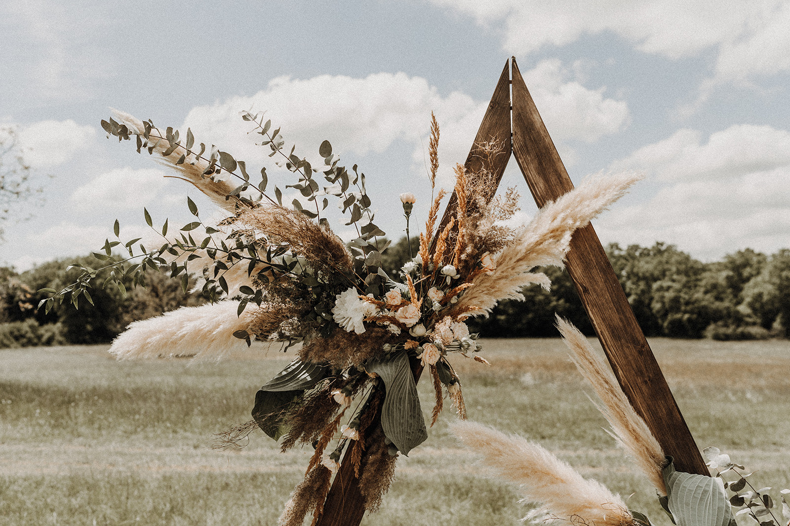 Mariage boho chic dans le Périgord - Aurélie + Martin - Blog Mariage Madame C Mariage boho chic dans le Périgord - Aurélie + Martin - Blog Mariage Madame C