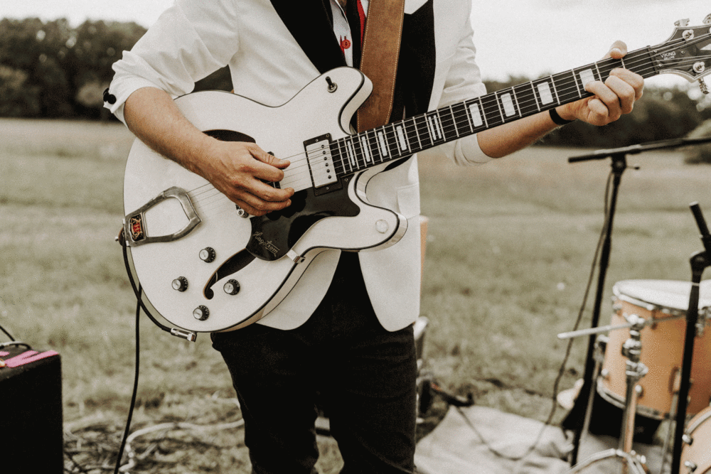 Mariage boho chic dans le Périgord - Aurélie + Martin - Blog Mariage Madame C Mariage boho chic dans le Périgord - Aurélie + Martin - Blog Mariage Madame C