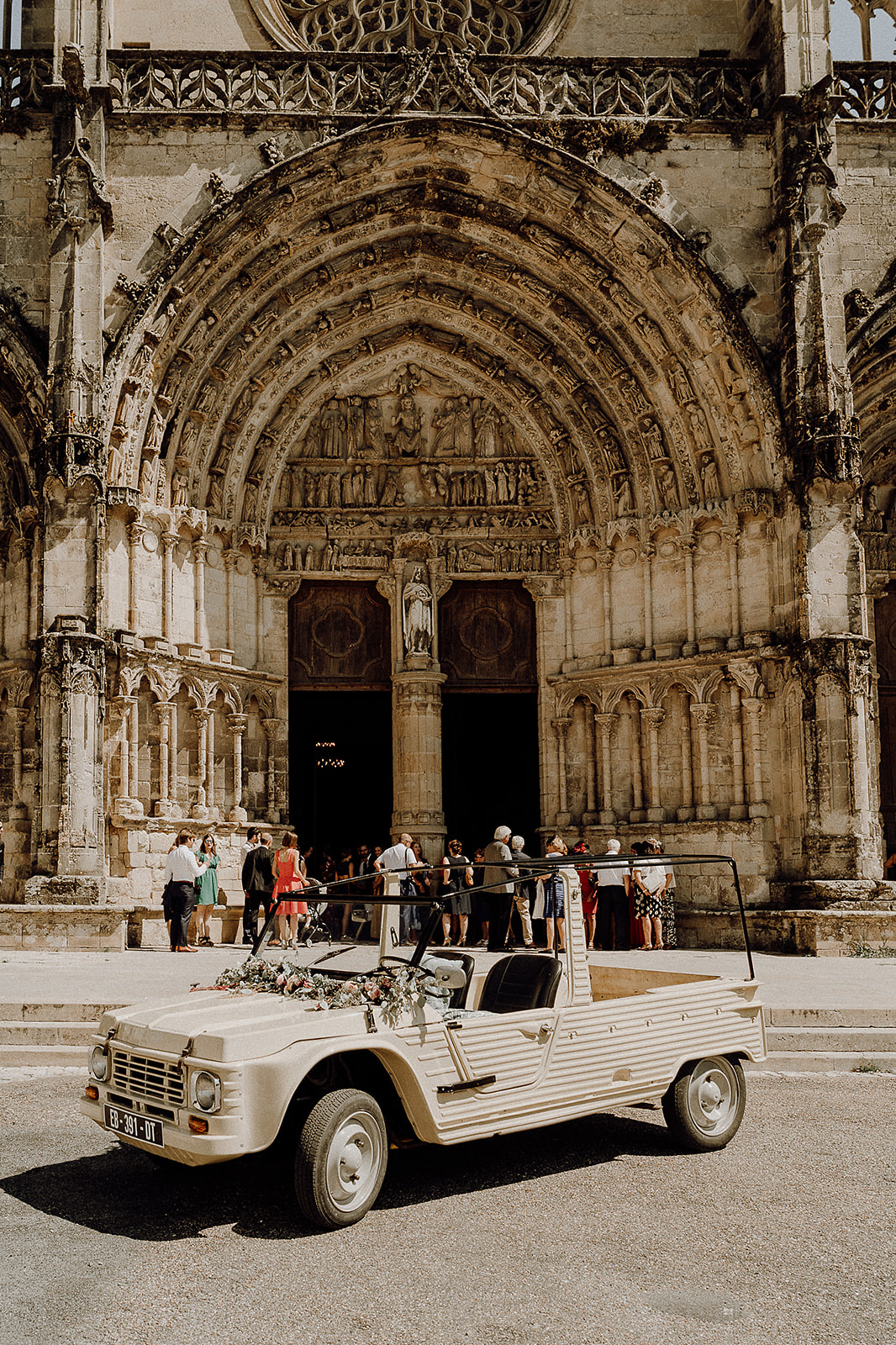 Mariage au Château d'Auros - Hortense + Maxence - Blog Mariage Madame C Mariage au Château d'Auros - Hortense + Maxence - Blog Mariage Madame C