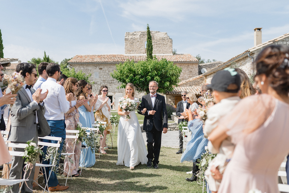 Mariage bohème au Domaine de Sarson - Nathalie + JF - Blog Mariage Madame C