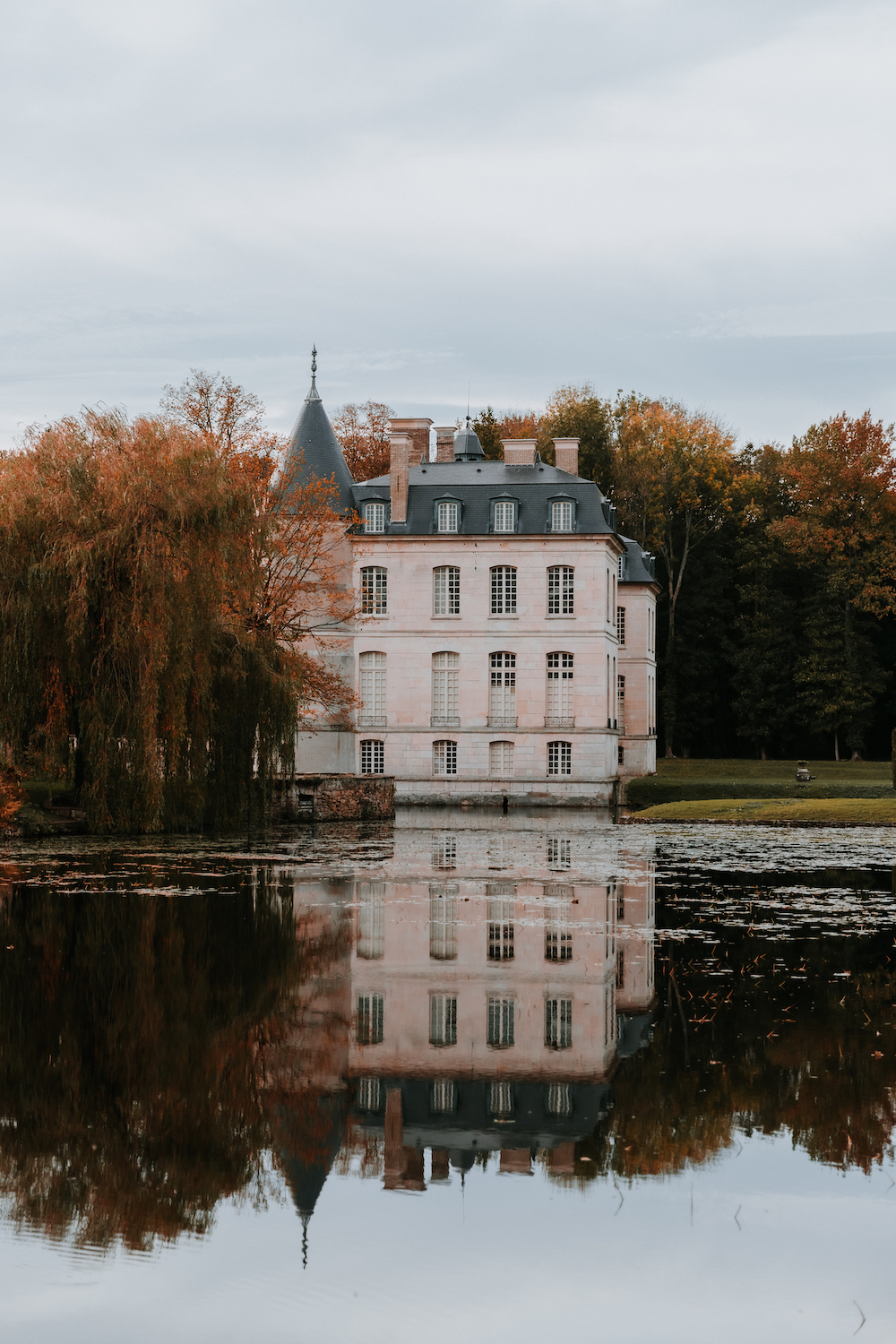 Mariage d'automne dans l'Oise // Crédit - Margot Mchn