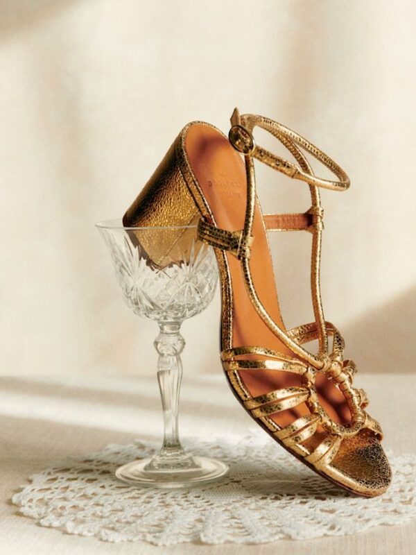 Sandales dorées Gloria Sézane