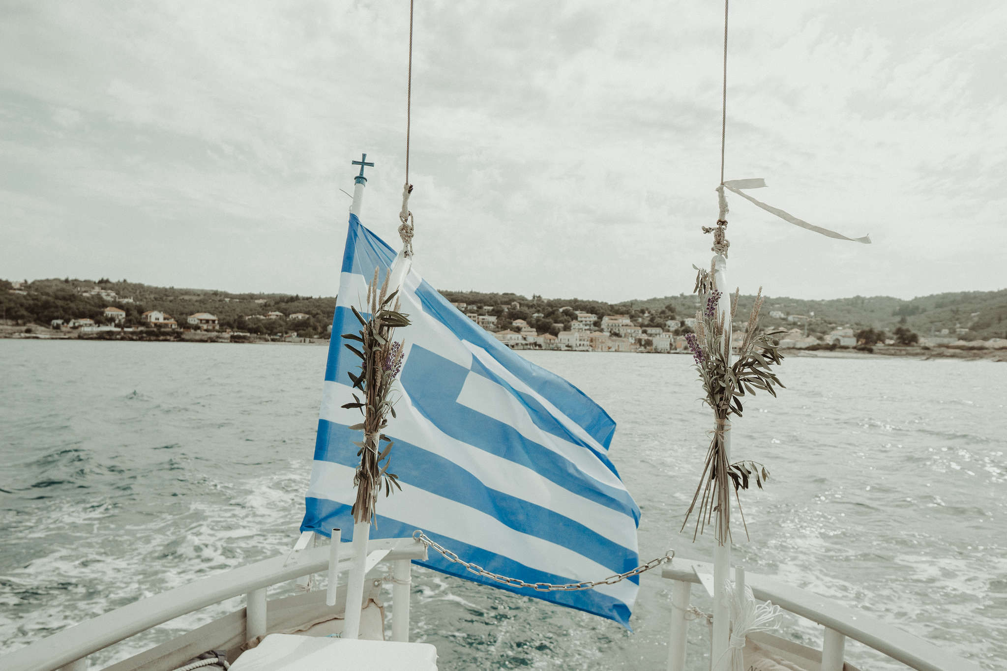 Mariage sur l'île de Paxos - Stéphanie + Clément - Blog Mariage Madame C Mariage sur l'île de Paxos - Stéphanie + Clément - Blog Mariage Madame C
