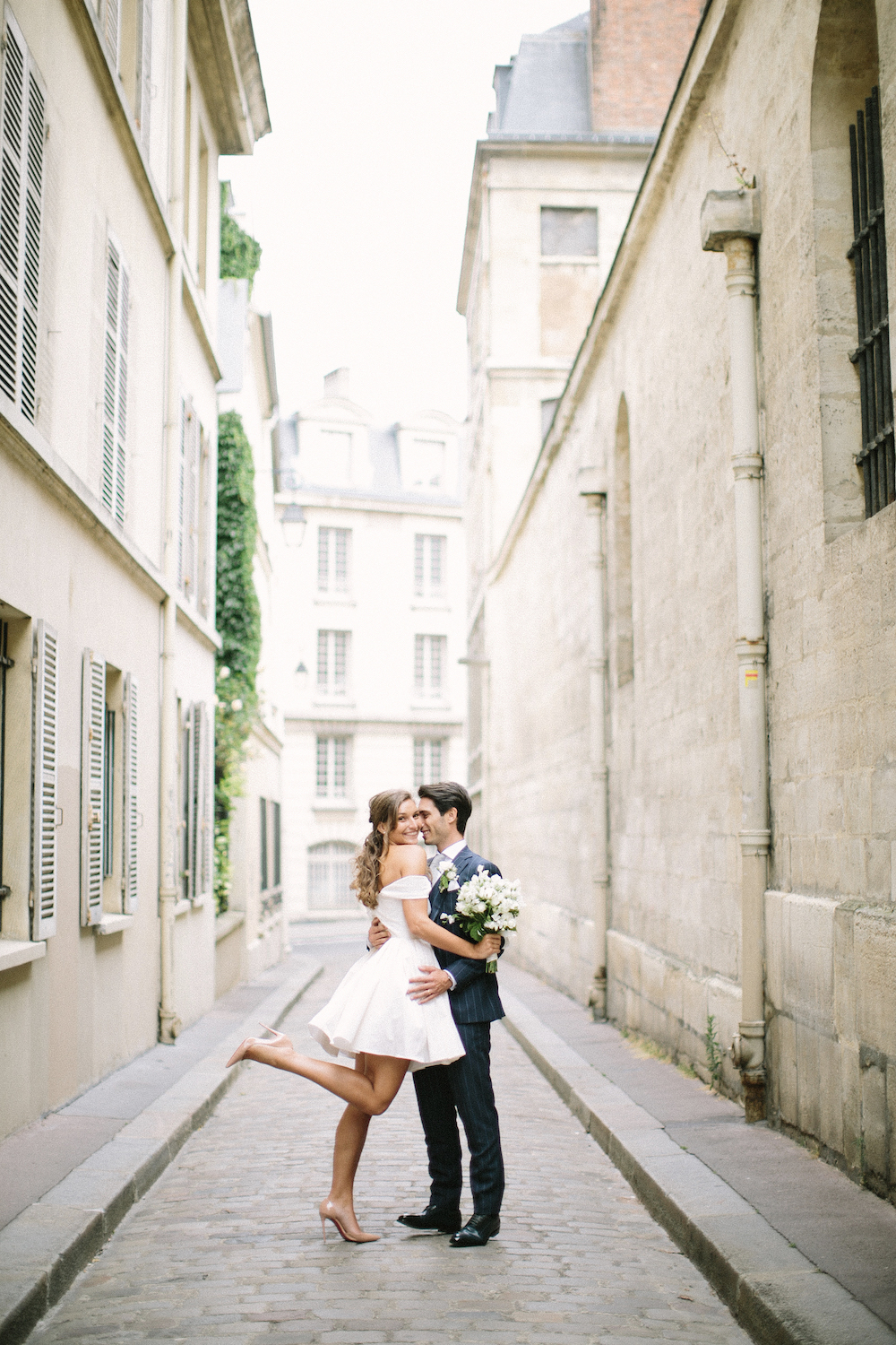 Mariage intime au Panthéon - Maëlys + Paul-Loup - Blog Mariage Madame C