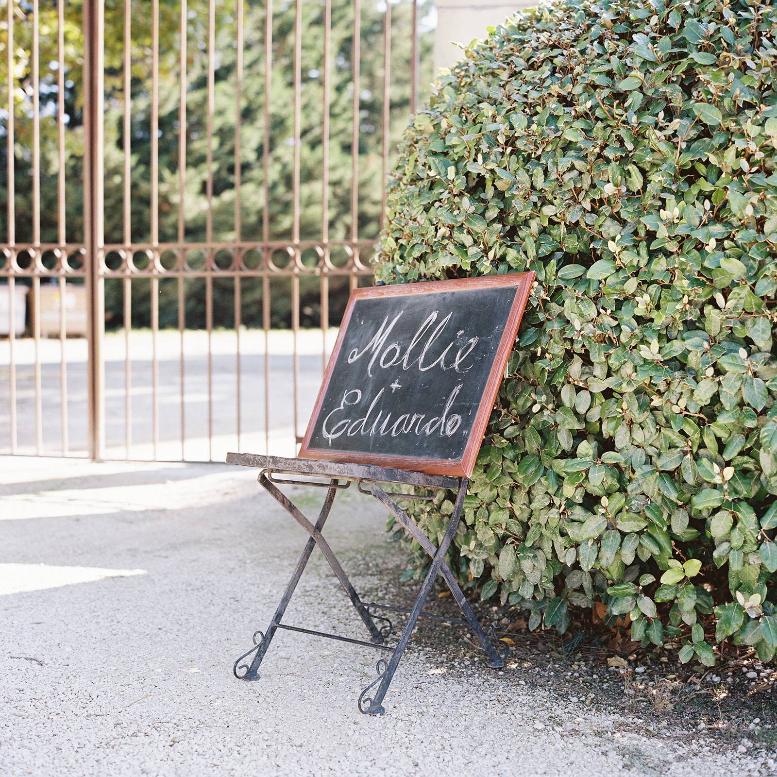 Mariage de Provence à la Bastide de Laurence - Mollie + Eduardo - Blog Mariage Madame C