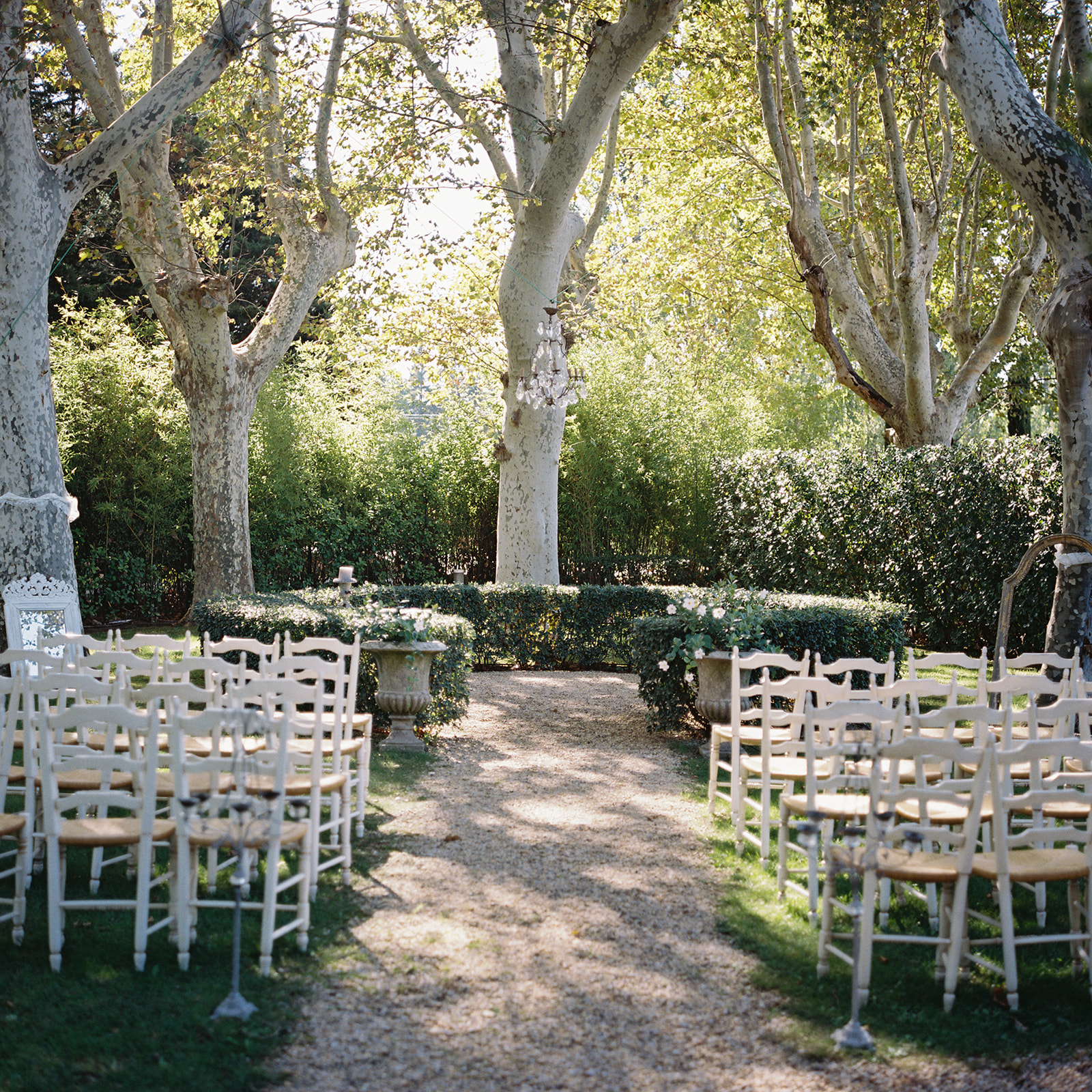Mariage de Provence à la Bastide de Laurence - Mollie + Eduardo - Blog Mariage Madame C