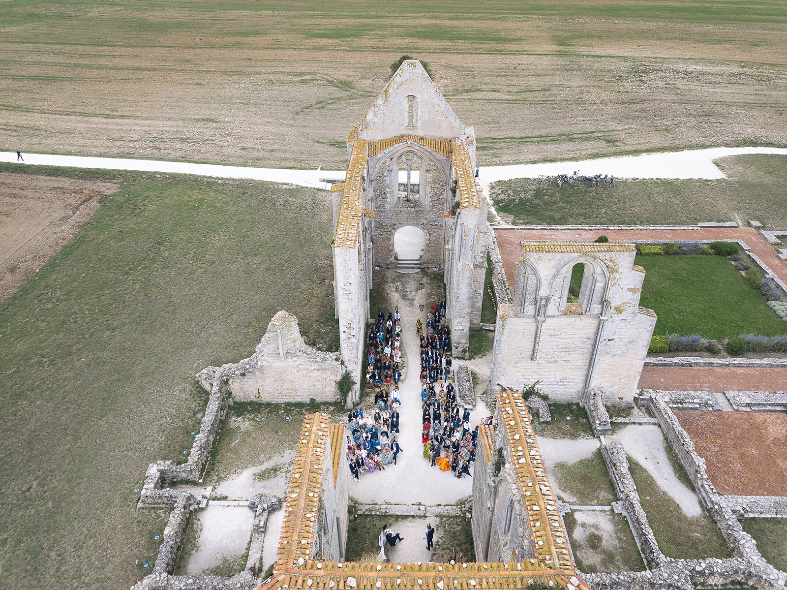 Mariage sur l'île de Ré - Iris + Arnaud - Blog Mariage Madame C Mariage sur l'île de Ré - Iris + Arnaud - Blog Mariage Madame C