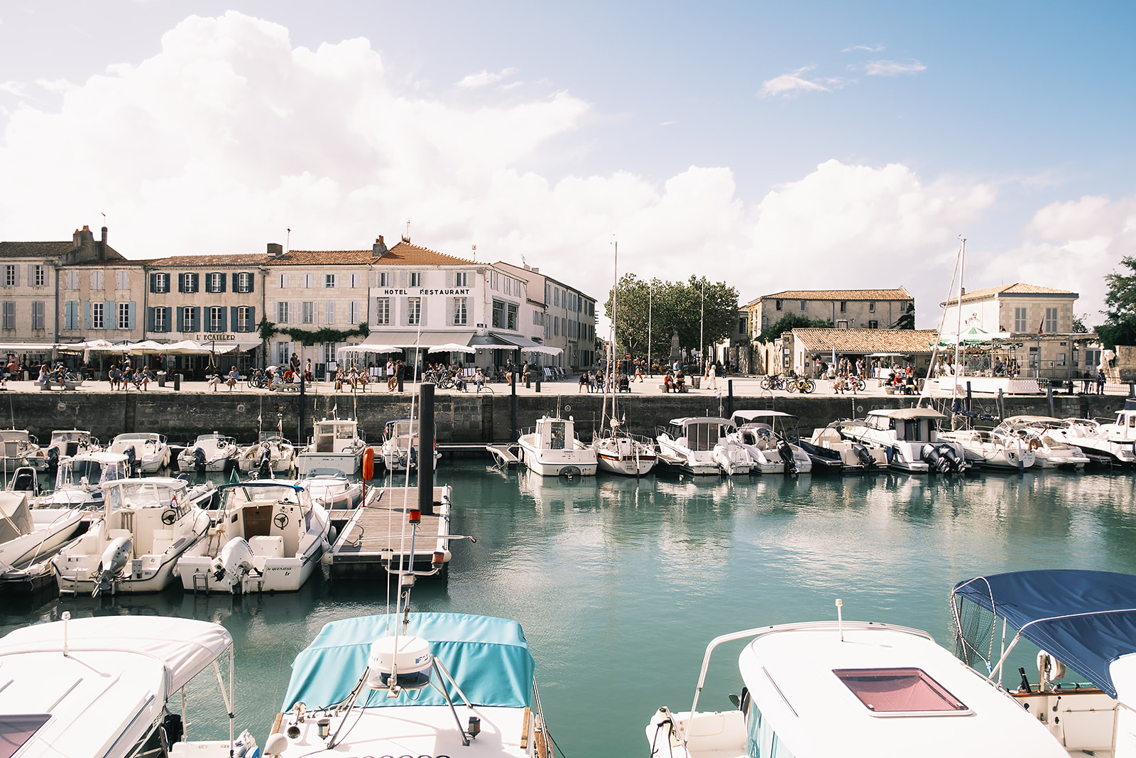 Mariage sur l'île de Ré - Iris + Arnaud - Blog Mariage Madame C Mariage sur l'île de Ré - Iris + Arnaud - Blog Mariage Madame C