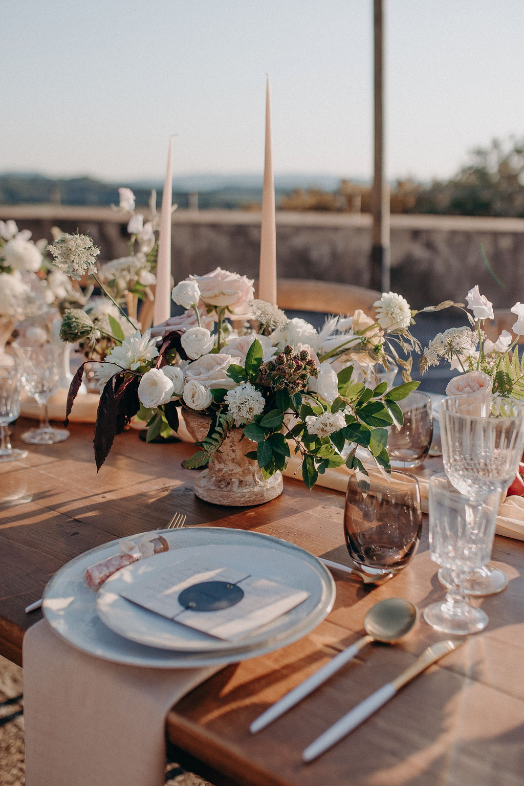 Mini Wedding en Provence "Al Fresco" - Blog Mariage Madame C Mini Wedding en Provence "Al Fresco" - Blog Mariage Madame C