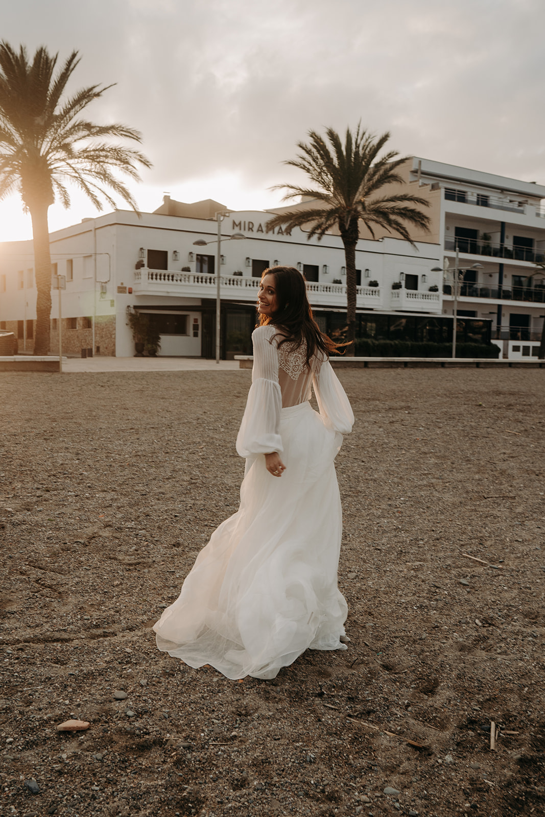 Emannuelle Junqueira Collection 2021 - Robes de Mariée - Blog Mariage Madame C Emannuelle Junqueira Collection 2021 - Robes de Mariée - Blog Mariage Madame C