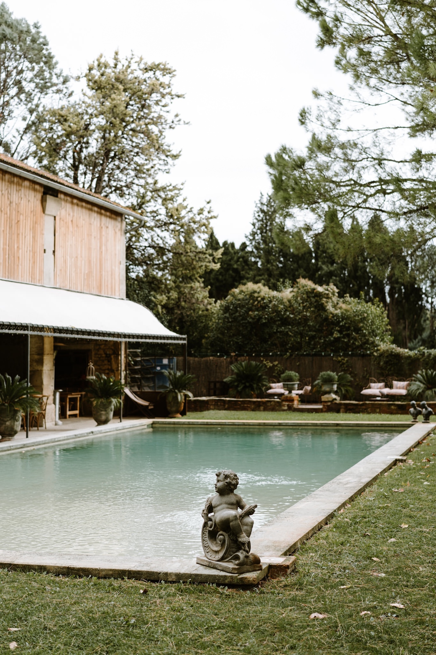 Mariage au Mas des Comtes de Provence - Delphine + Lucas - Blog Mariage Madame C