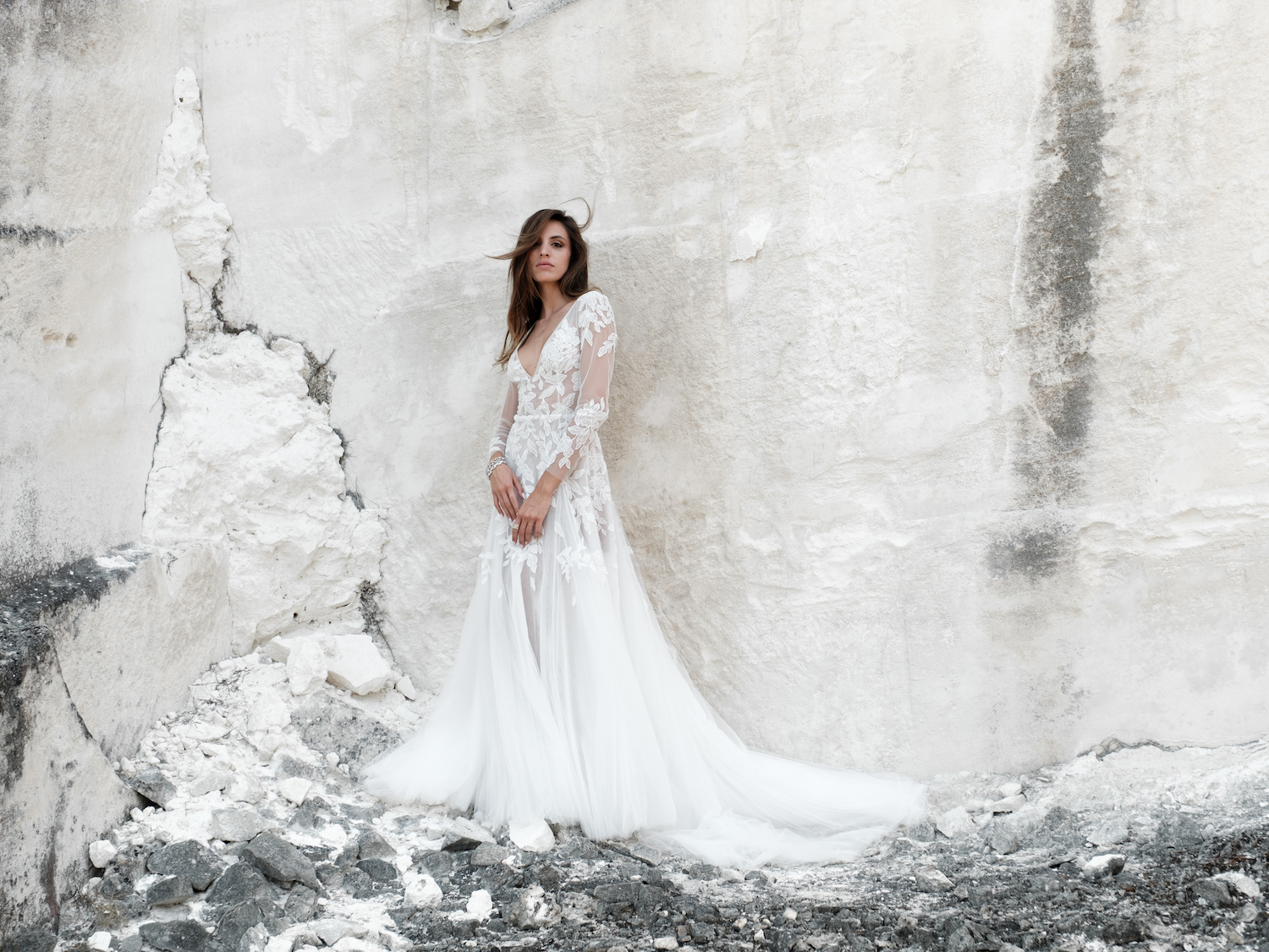 Manon Gontero Collection 2022 - Robes de mariée - Blog Mariage Madame C Manon Gontero Collection 2022 - Robes de mariée - Blog Mariage Madame C