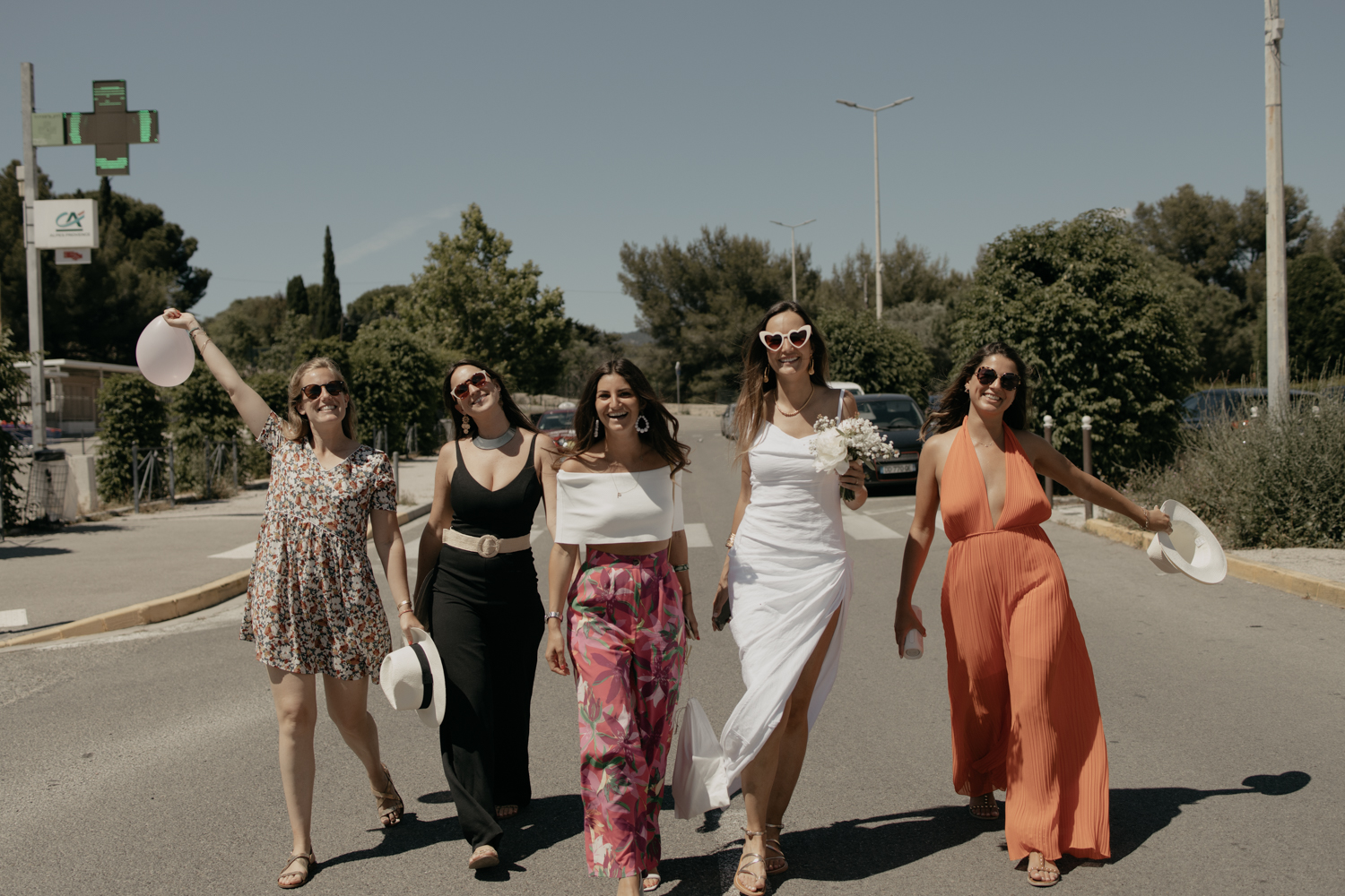 Mariage civil à la Ciotat - Natacha + Axel - Blog Mariage Madame C