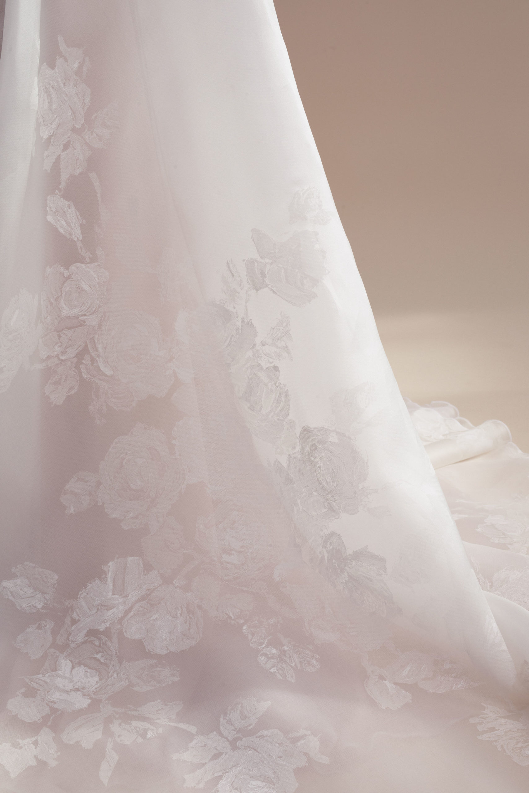 Yasmin Hassaïne Collection 2022 - Robes de mariée - Blog Mariage Madame C Yasmin Hassaïne Collection 2022 - Robes de mariée - Blog Mariage Madame C