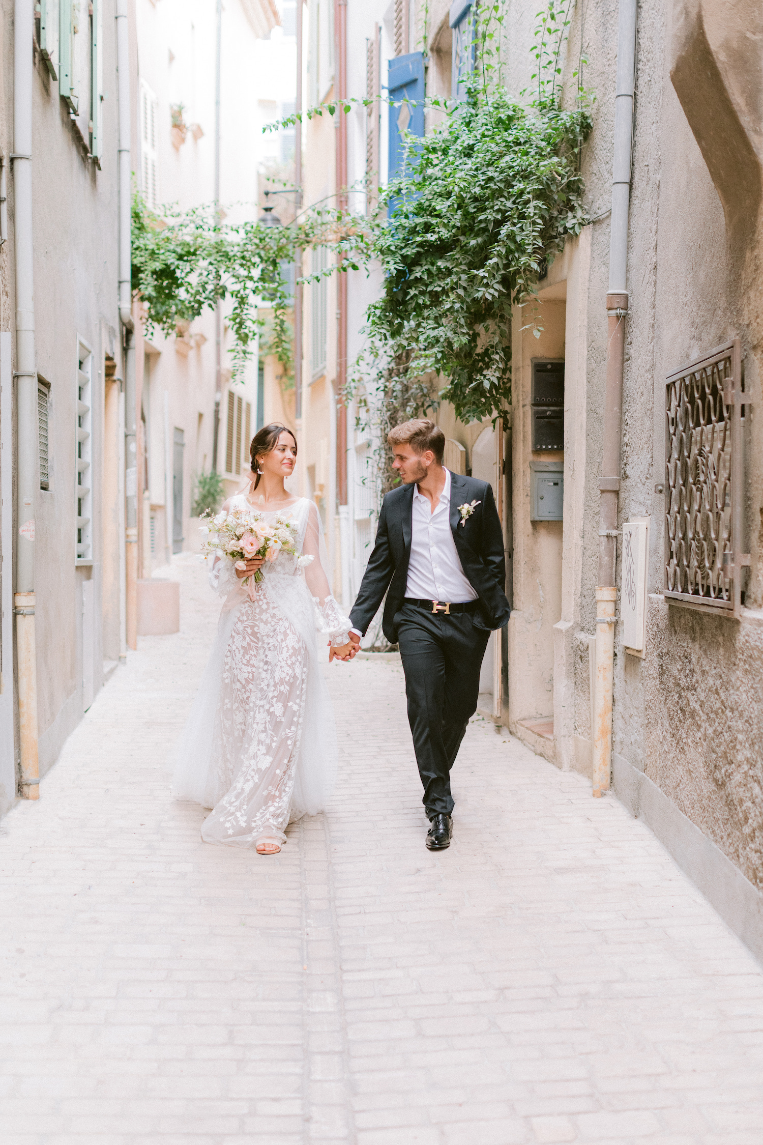 Louise Valentine collection 2022 - Robe de mariée - Blog Mariage Madame C Louise Valentine collection 2022 - Robe de mariée - Blog Mariage Madame C