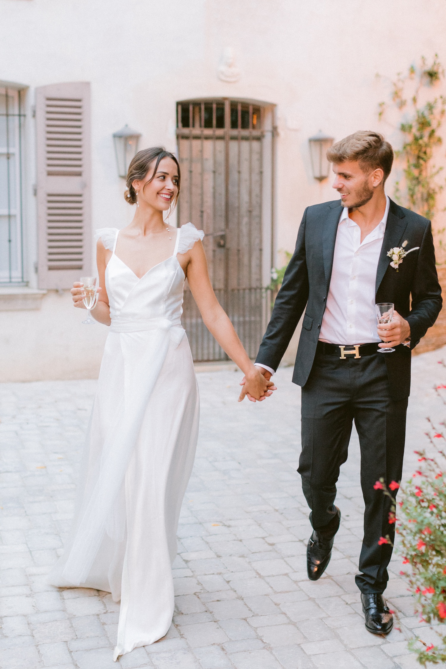 Louise Valentine collection 2022 - Robe de mariée - Blog Mariage Madame C Louise Valentine collection 2022 - Robe de mariée - Blog Mariage Madame C