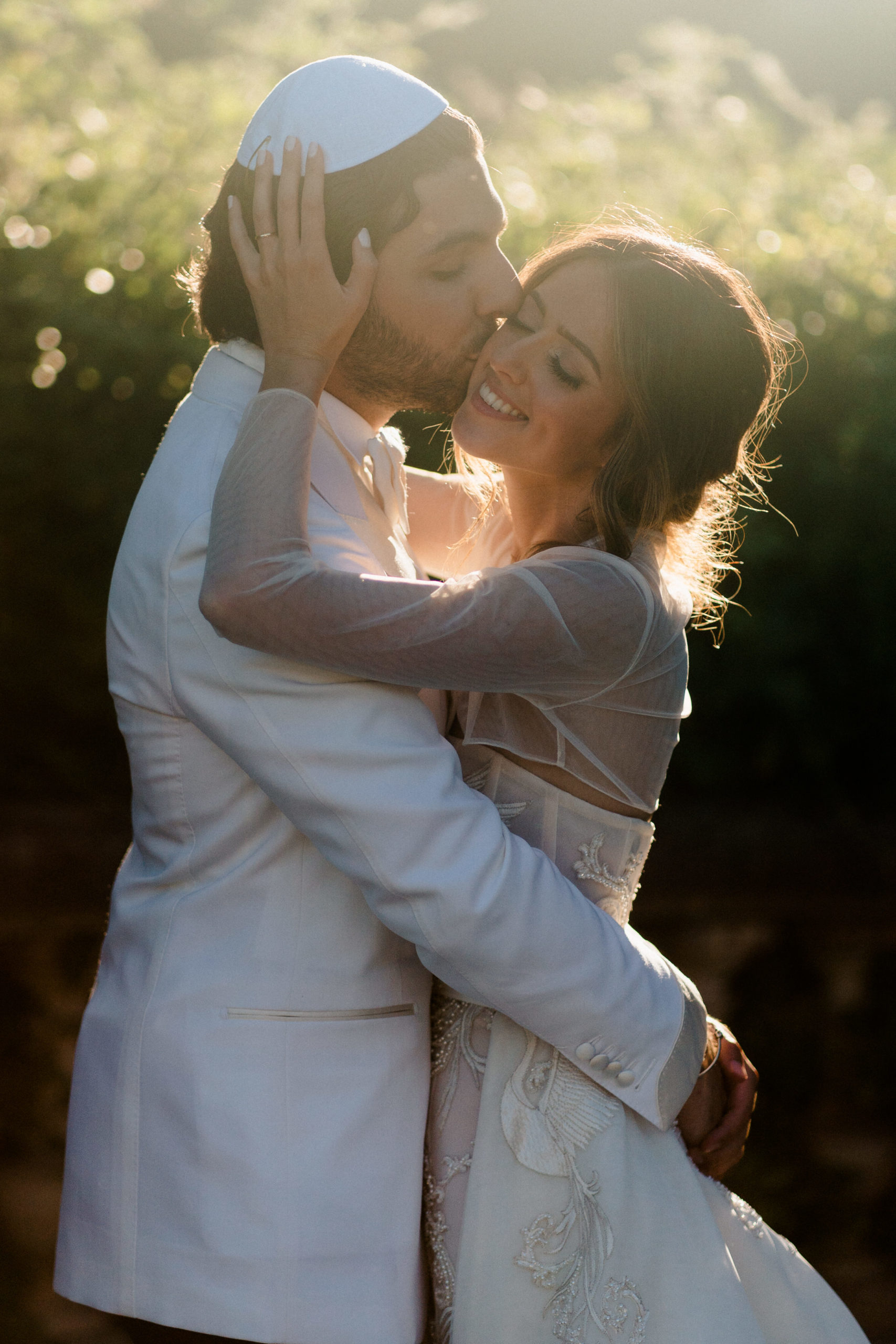 Mariage à Grasse au Château Diter - Dana + John - Blog Mariage Madame C Mariage à Grasse au Château Diter - Dana + John - Blog Mariage Madame C