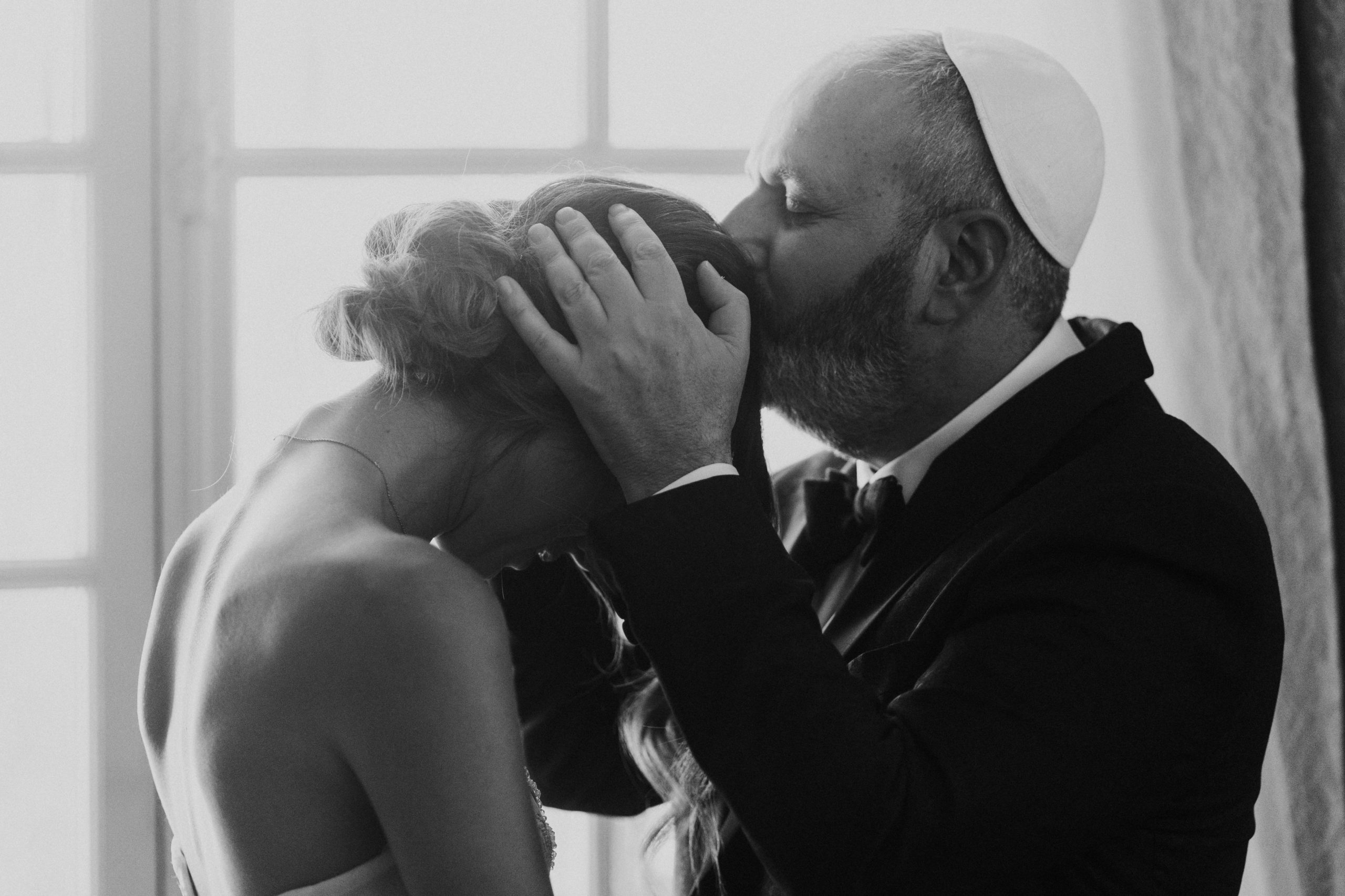 Mariage à Grasse au Château Diter - Dana + John - Blog Mariage Madame C Mariage à Grasse au Château Diter - Dana + John - Blog Mariage Madame C