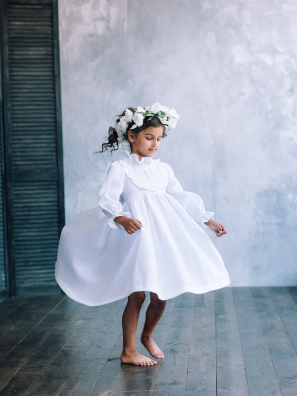 Cortège d'enfants - Blog Mariage Madame C Robe de cortège à manches longues