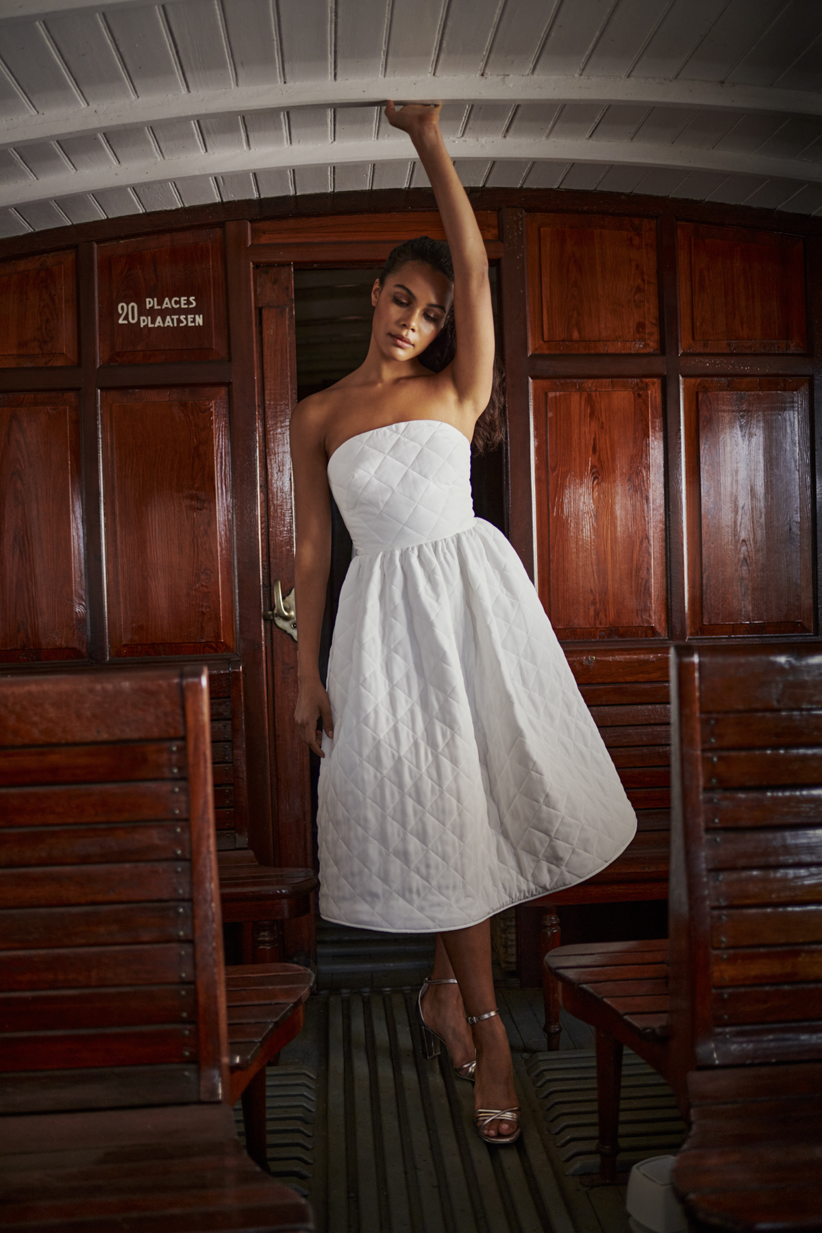 Valentine Avoh Collection 2022 - Robe de mariée - Blog Mariage Madame C Valentine Avoh Collection 2022 - Robe de mariée - Blog Mariage Madame C