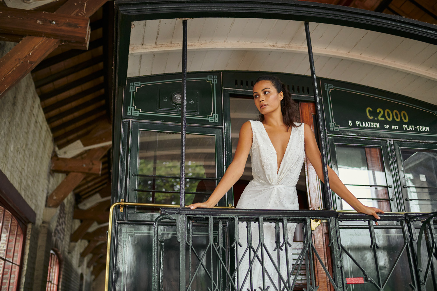 Valentine Avoh Collection 2022 - Robe de mariée - Blog Mariage Madame C Valentine Avoh Collection 2022 - Robe de mariée - Blog Mariage Madame C