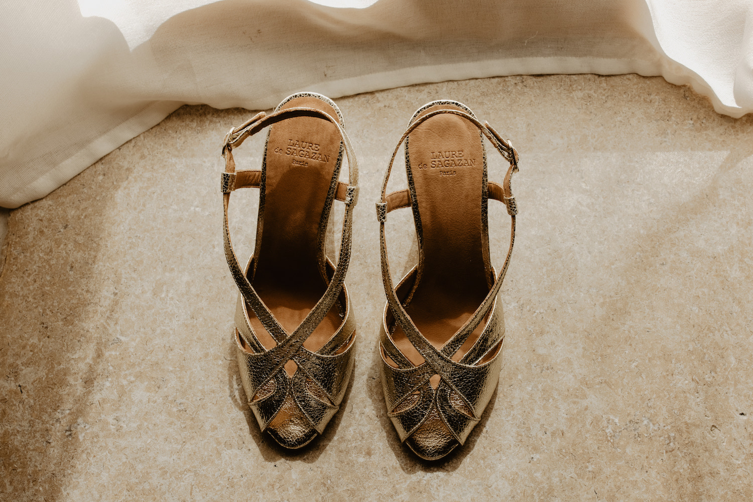 Mariage d'Automne au Lavandou - Julie + Romain - Blog Mariage Madame C