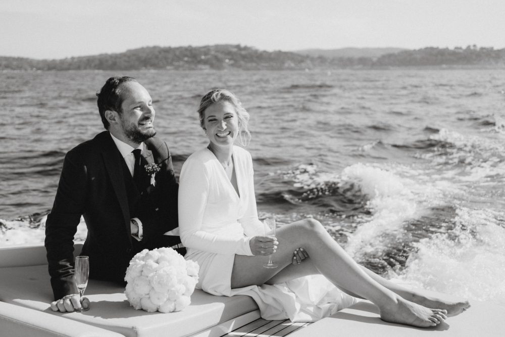 Mariage de bord de mer à St Tropez • © Laurent Brouzet