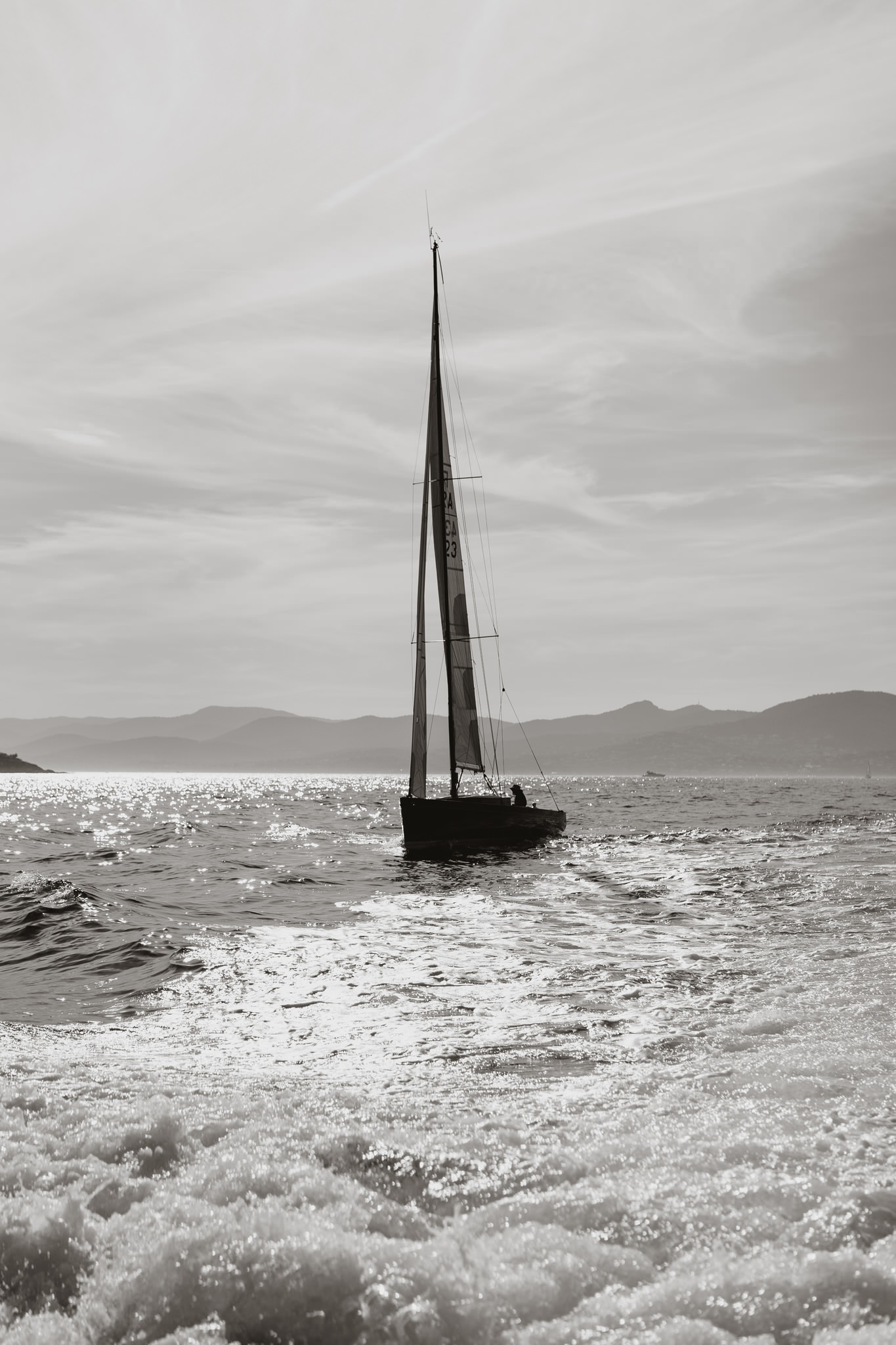 Mariage de bord de mer à St Tropez - Eugénie + Matthieu - Blog Mariage Madame C Mariage de bord de mer à St Tropez - Eugénie + Matthieu - Blog Mariage Madame C