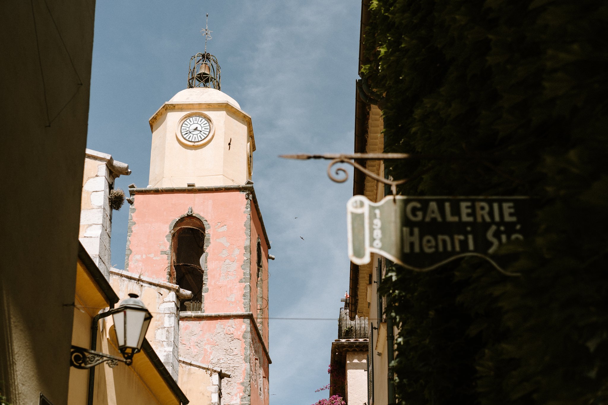 Mariage de bord de mer à St Tropez - Eugénie + Matthieu - Blog Mariage Madame C Mariage de bord de mer à St Tropez - Eugénie + Matthieu - Blog Mariage Madame C