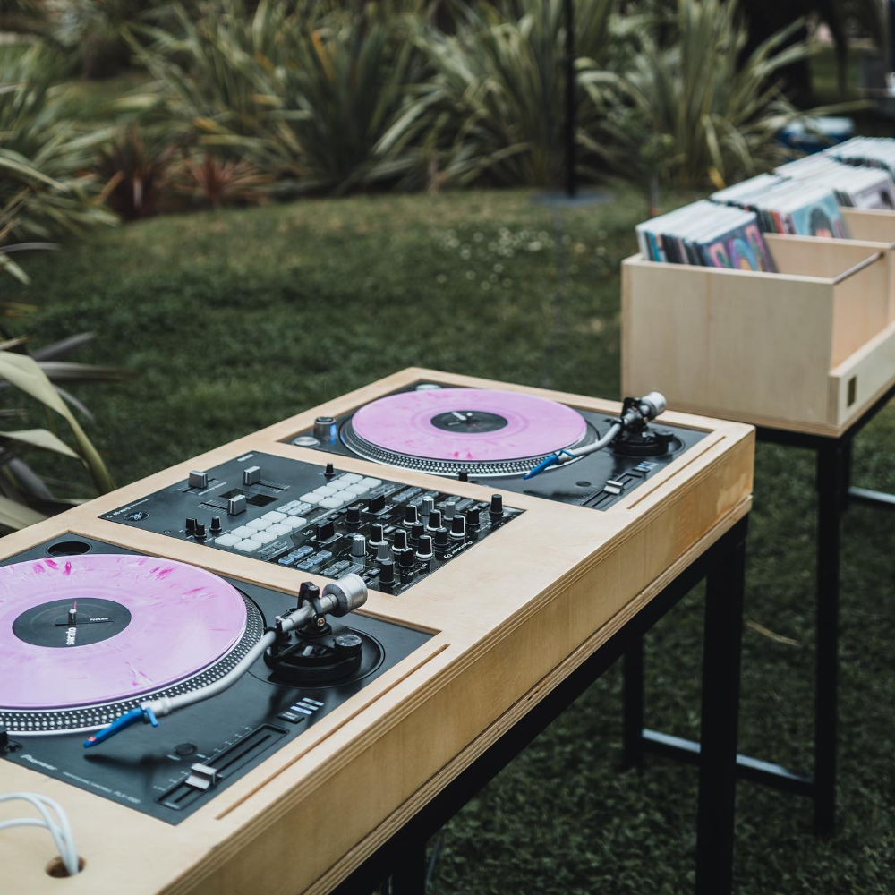 DJ mariage, nos conseils et adresses incontournables - Blog Mariage Madame C DJ mariage, nos conseils et adresses incontournables - Blog Mariage Madame C