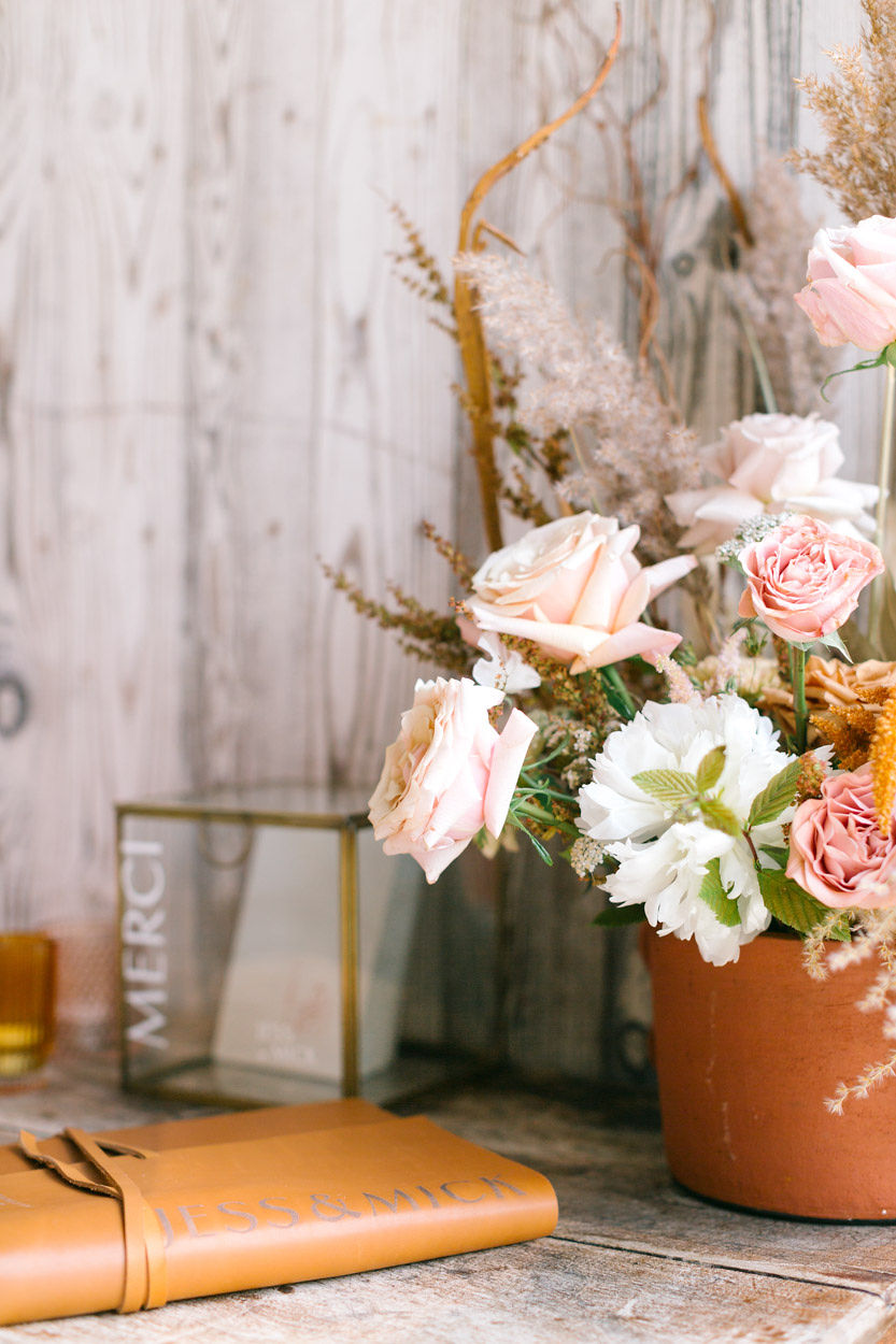 Mariage de Provence aux Domaines de Patras - Jessica + Mickaël - Blog Mariage Madame C