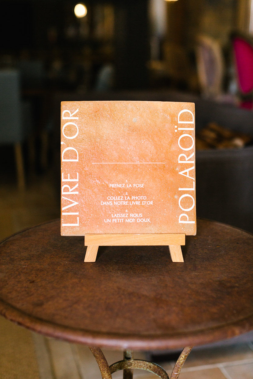 Mariage de Provence aux Domaines de Patras - Jessica + Mickaël - Blog Mariage Madame C