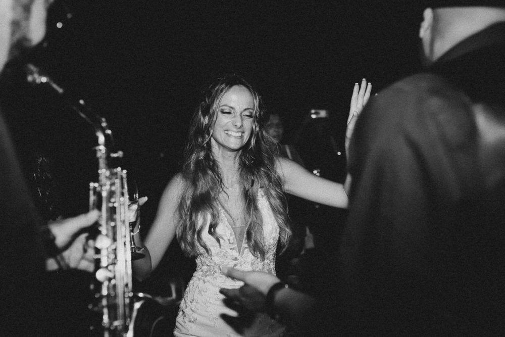 Mariage Couture à Cannes - Faustine + Nathan - Blog Mariage Madame C