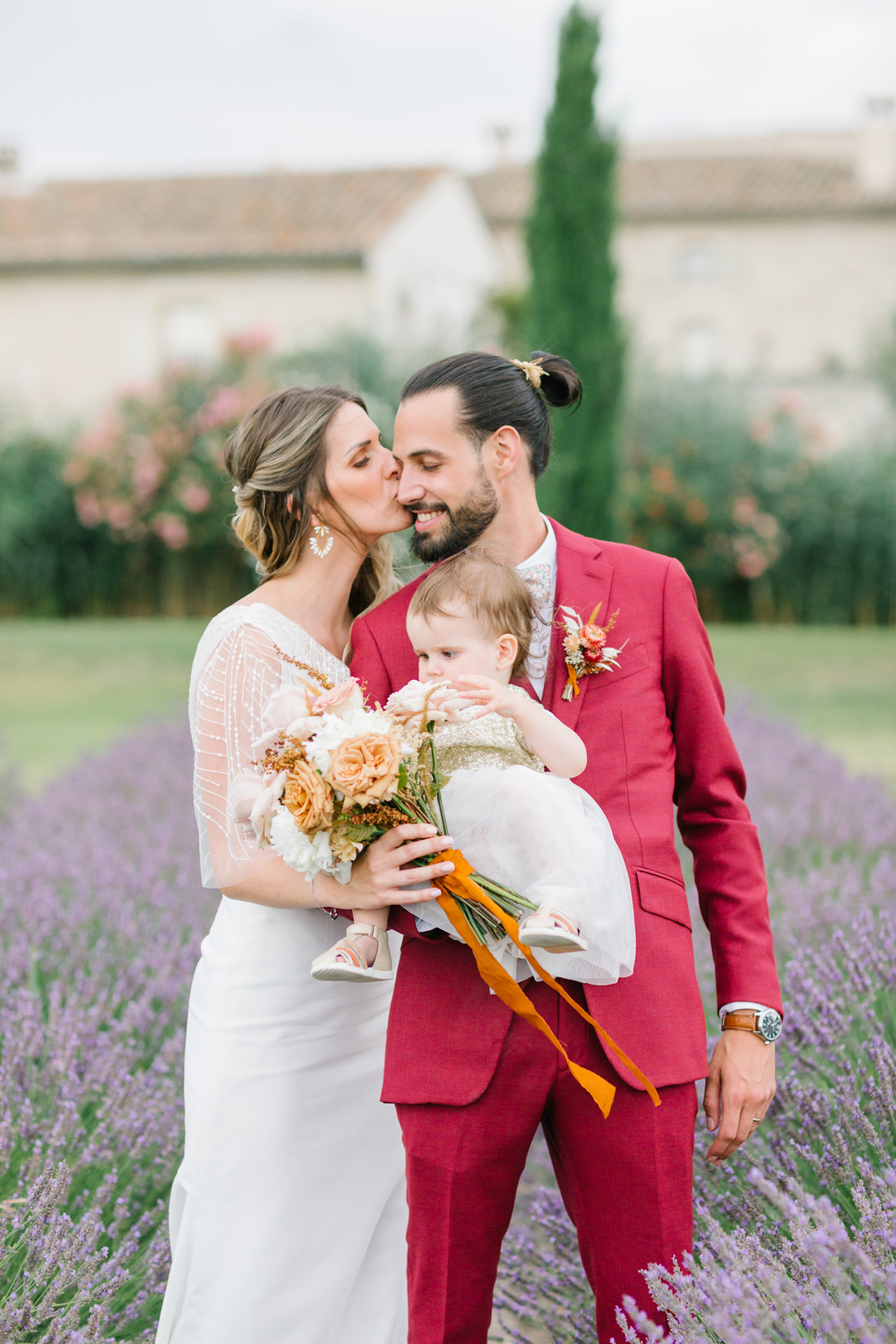 Mariage de Provence aux Domaines de Patras - Jessica + Mickaël - Blog Mariage Madame C