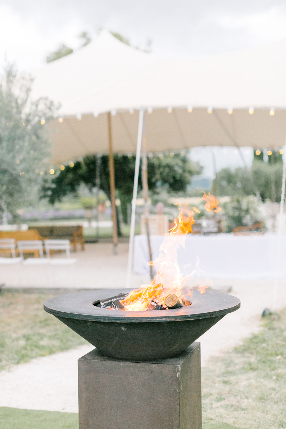 Mariage de Provence aux Domaines de Patras - Jessica + Mickaël - Blog Mariage Madame C