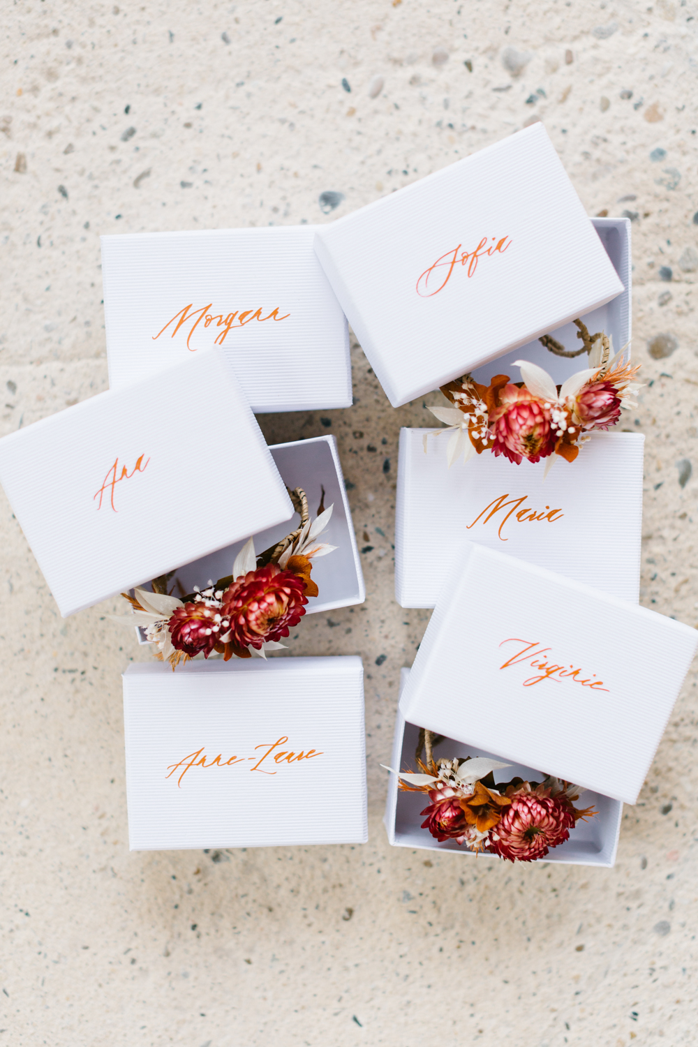 Mariage de Provence aux Domaines de Patras - Jessica + Mickaël - Blog Mariage Madame C