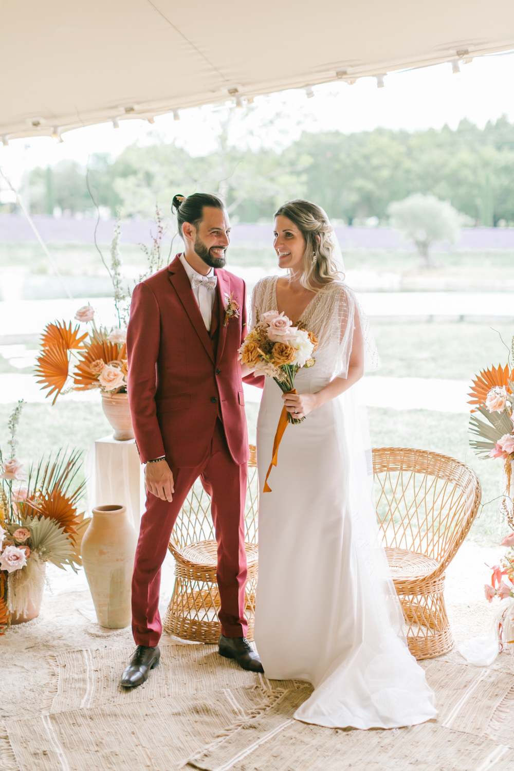 Mariage de Provence aux Domaines de Patras - Jessica + Mickaël - Blog Mariage Madame C
