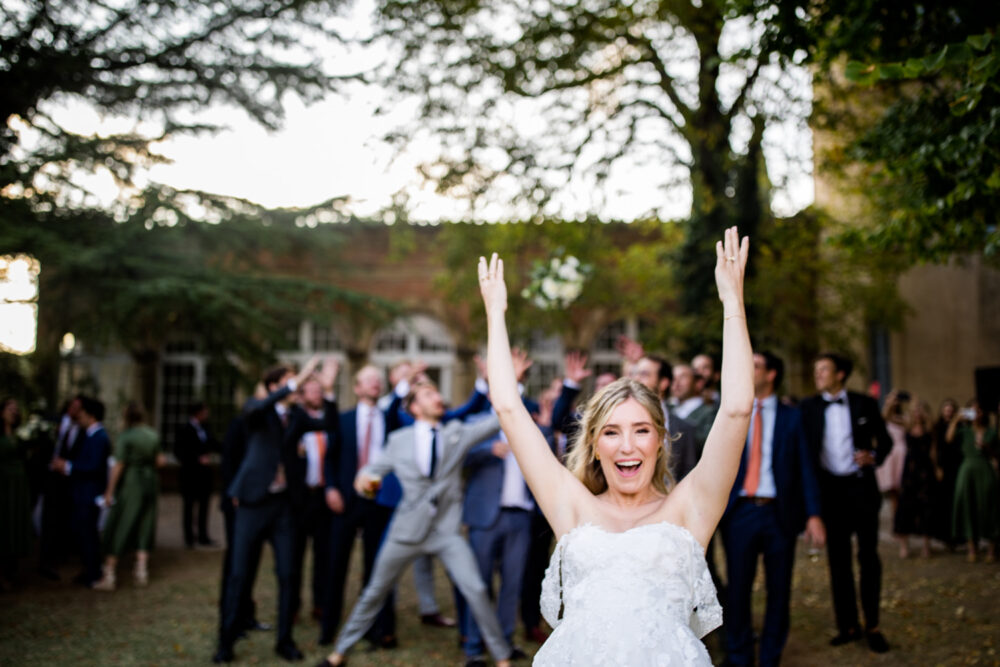 Destination wedding sur la Côte d'Azur au Château de Robernier — Frédérique & Charlie - Blog Mariage Madame C