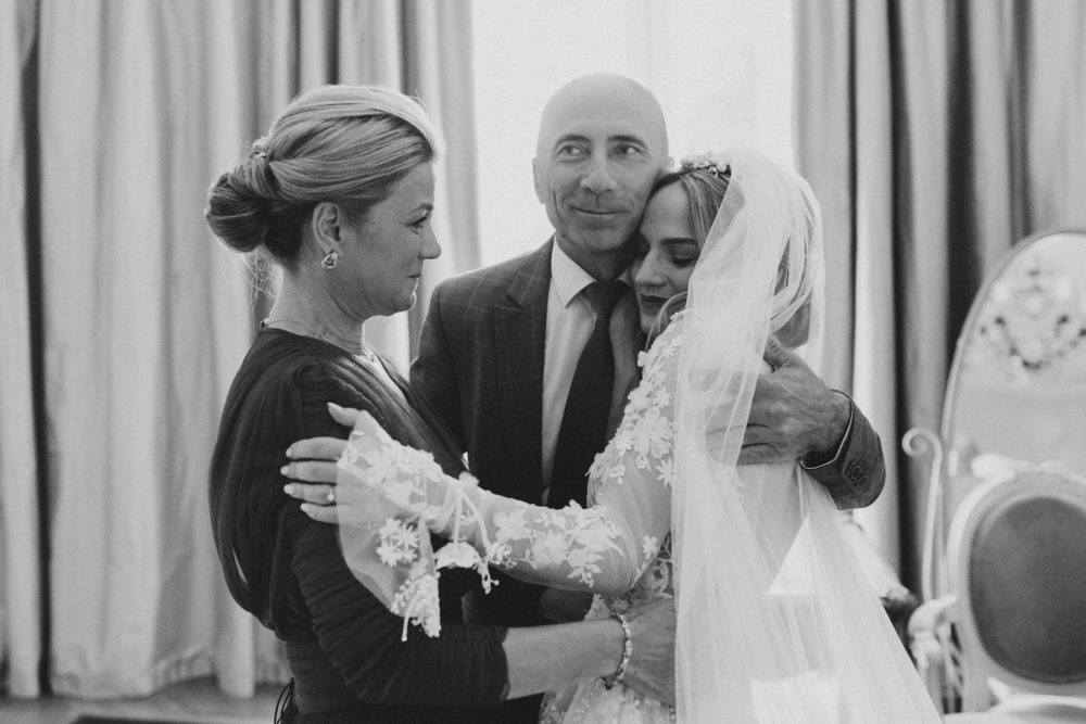 Destination wedding en Bourgogne au Château de Varennes — Maria & Mathieu - Blog Mariage Madame C