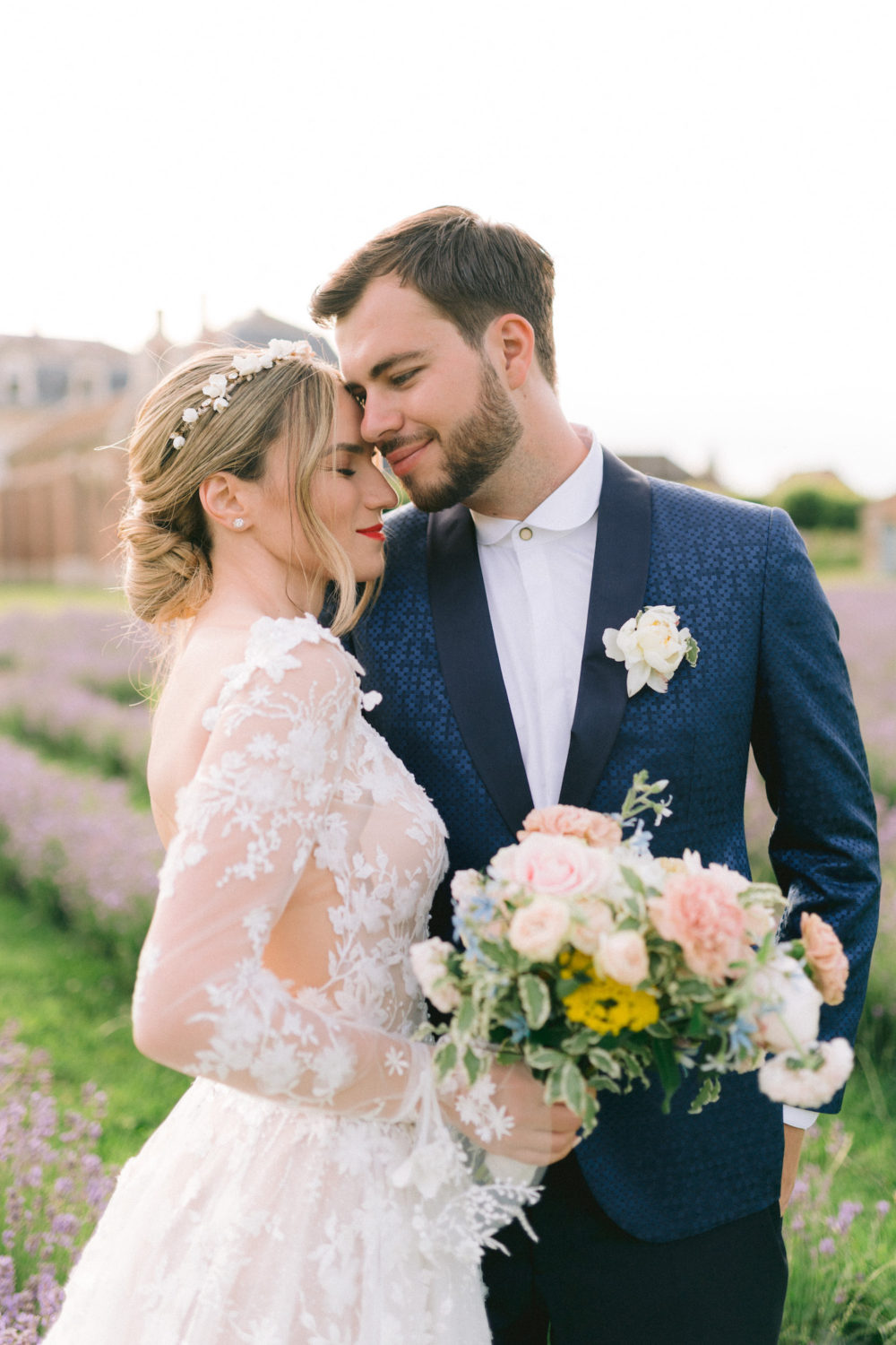 Destination wedding en Bourgogne au Château de Varennes — Maria & Mathieu - Blog Mariage Madame C