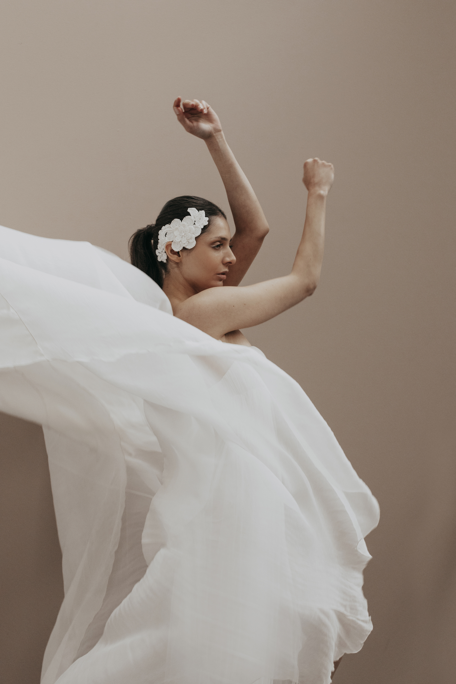 Anthemis Paris Collection 2022 - Bijoux et accessoires de tête - Blog Mariage Madame C Anthemis Paris Collection 2022 - Bijoux et accessoires de tête - Blog Mariage Madame C