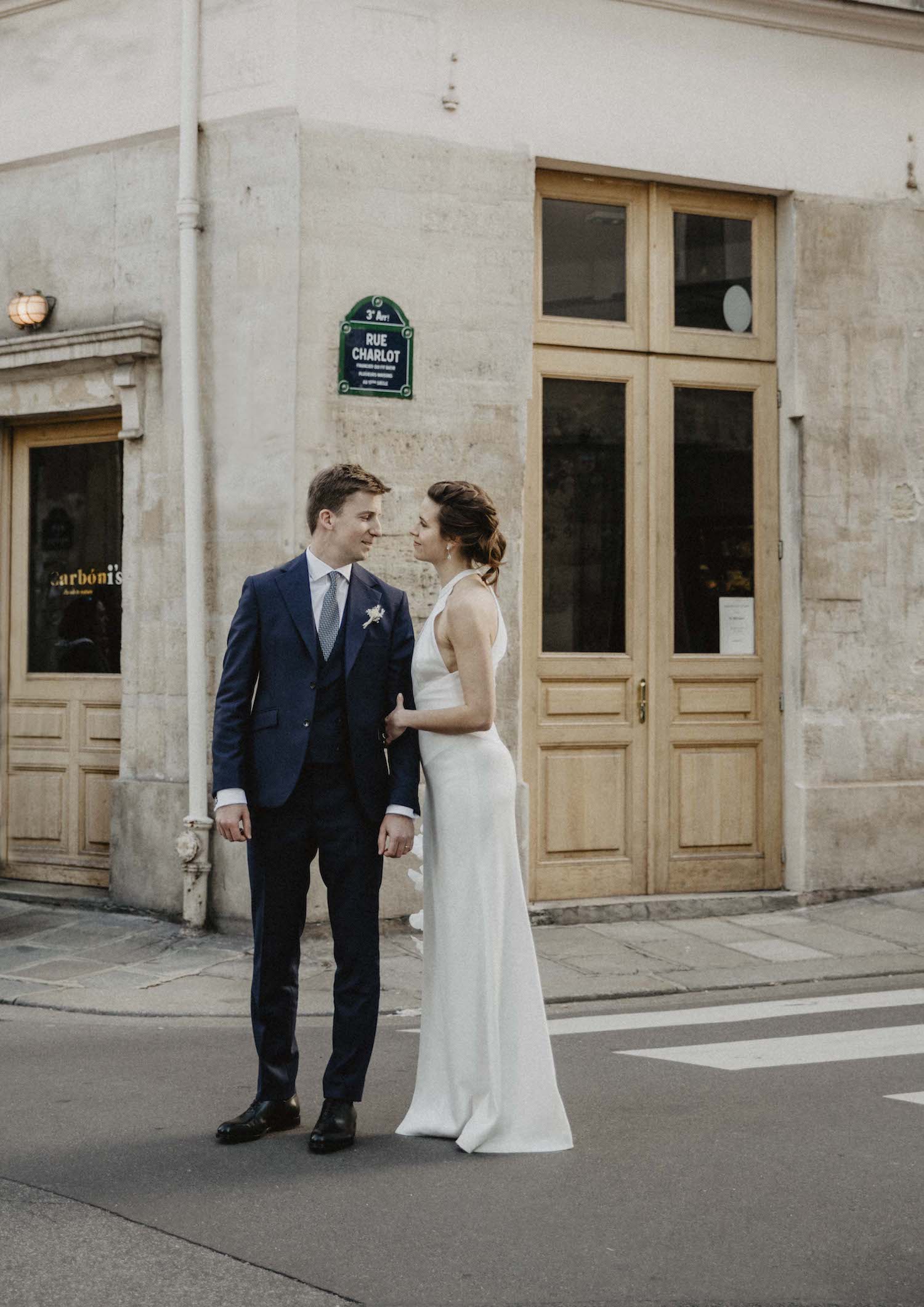 Mariage intime à Paris - Isabelle + Pierre - Blog Mariage Madame C