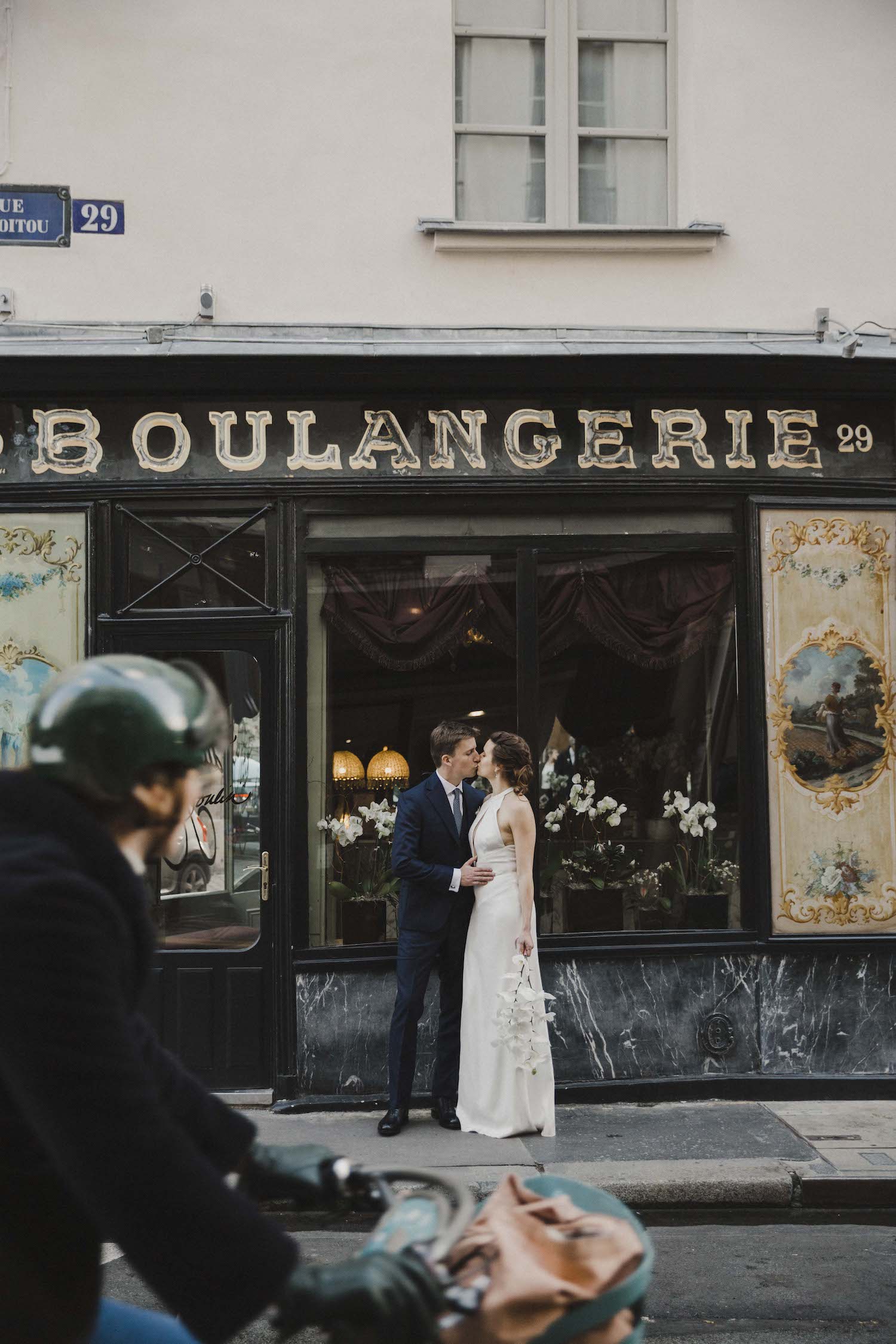 Mariage intime à Paris - Isabelle + Pierre - Blog Mariage Madame C