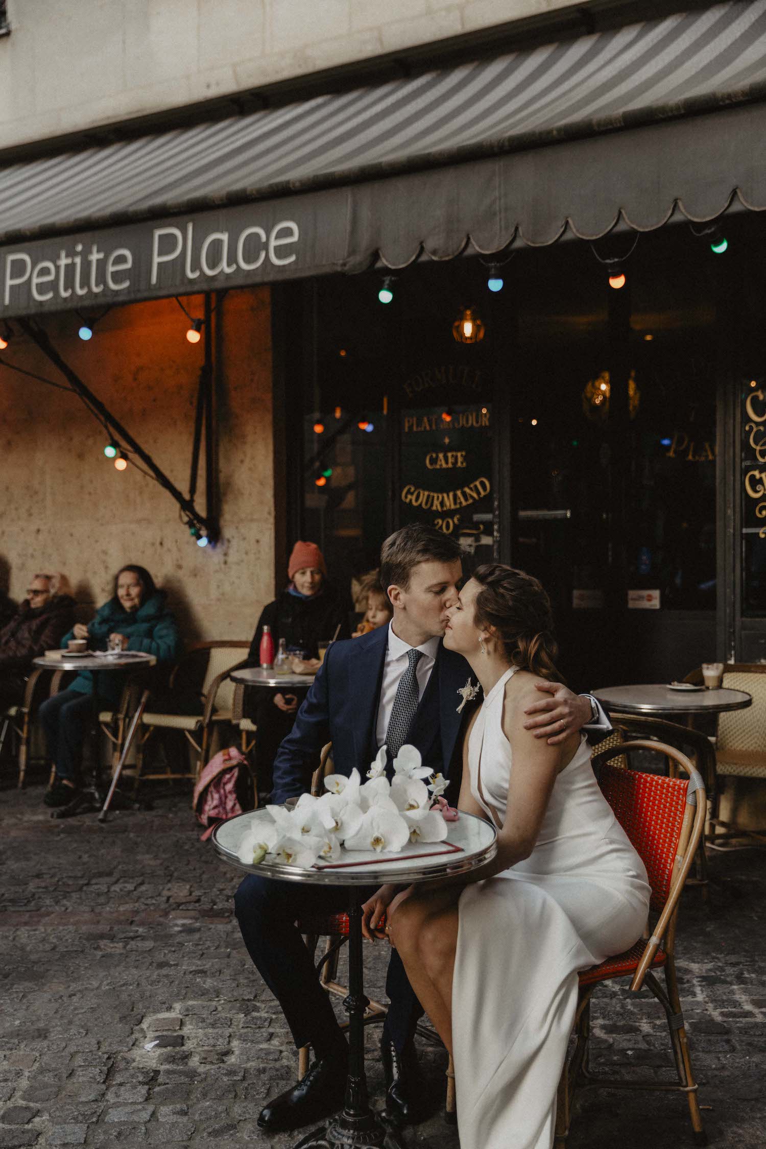 Mariage intime à Paris - Isabelle + Pierre - Blog Mariage Madame C