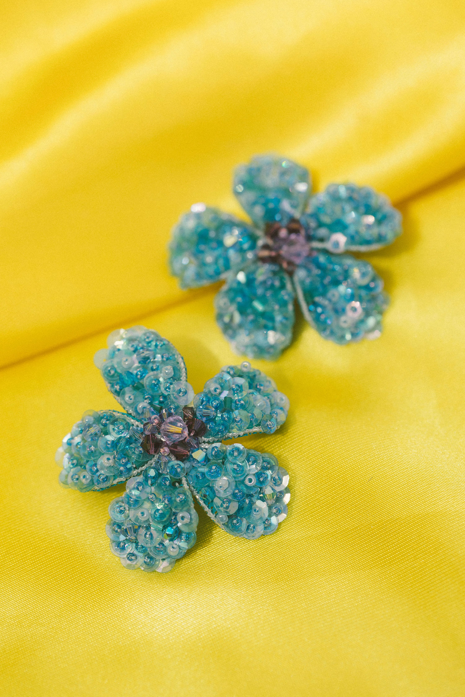 Casa Amar Collection 2022 - bijoux brodés - Blog Mariage Madame C Casa Amar Collection 2022 - bijoux brodés - Blog Mariage Madame C